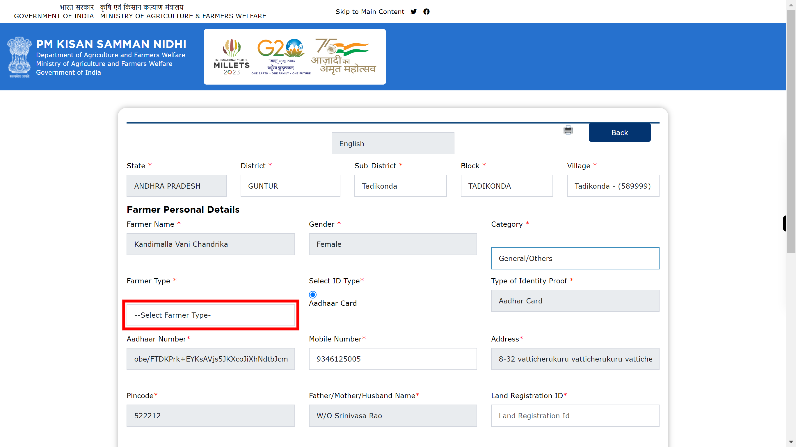 pmkisan.gov.in/RegistrationFormByFarmerNew.aspx?IDS=obe%2fFTDKPrk+EYKsAVjs5JKXcoJiXhNdtbJcmajOO0U%3d&CAP=+k8aJzuBAoAVArYbzv0ijA%3d%3d&MOB=W06040w6laSBwgslxZ+ikQvqzJ3OowPvid0TvAyBWLo%3d&CAPM=+k8aJzuBAoAVArYbzv0ijA%3d%3d&Scode=ZWCk+GOP%2frZCX7zHZw4n%2fA%3d%3d